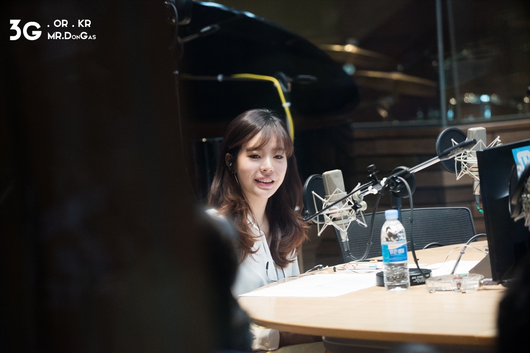 [OTHER][06-02-2015]Hình ảnh mới nhất từ DJ Sunny tại Radio MBC FM4U - "FM Date" - Page 11 244D1E44554CADD62EE319