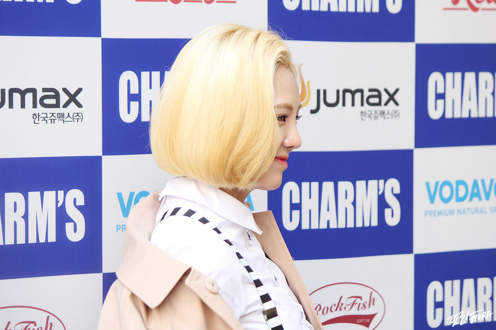 [PIC][18-10-2015]HyoYeon tham dự "HERA SEOUL FASHION WEEK S/S 2016 'CHARM'S’" vào trưa nay 247DB548563EDFB81EFA27