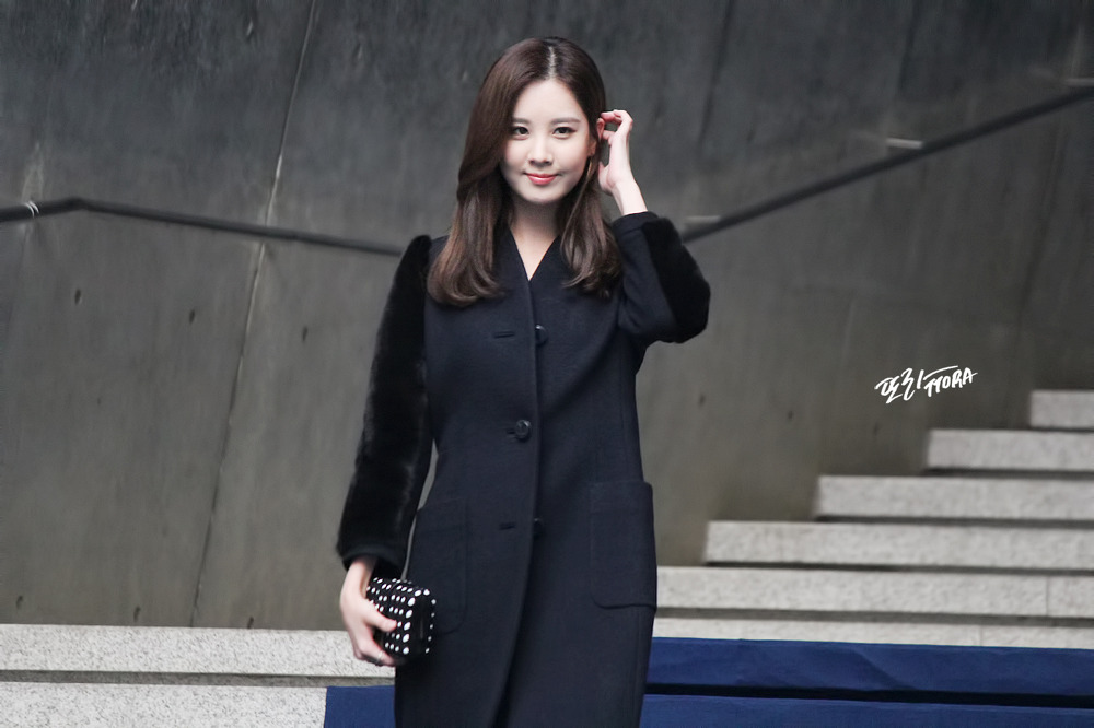 [PIC][18-10-2015]SeoHyun tham dự "HERA SEOUL FASHION WEEK S/S 2016 'ANDY&DEBB'" vào chiều nay 26305D3B563B5DF723E87E