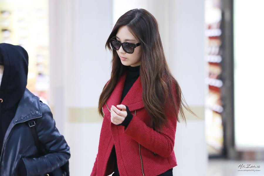 [PIC][16-12-2013]Sunny, Yuri, Tiffany, SeoHyun, HyoYeon & SooYoung trở về Hàn Quốc vào chiều nay 2741BC4352AEED9704ED8F