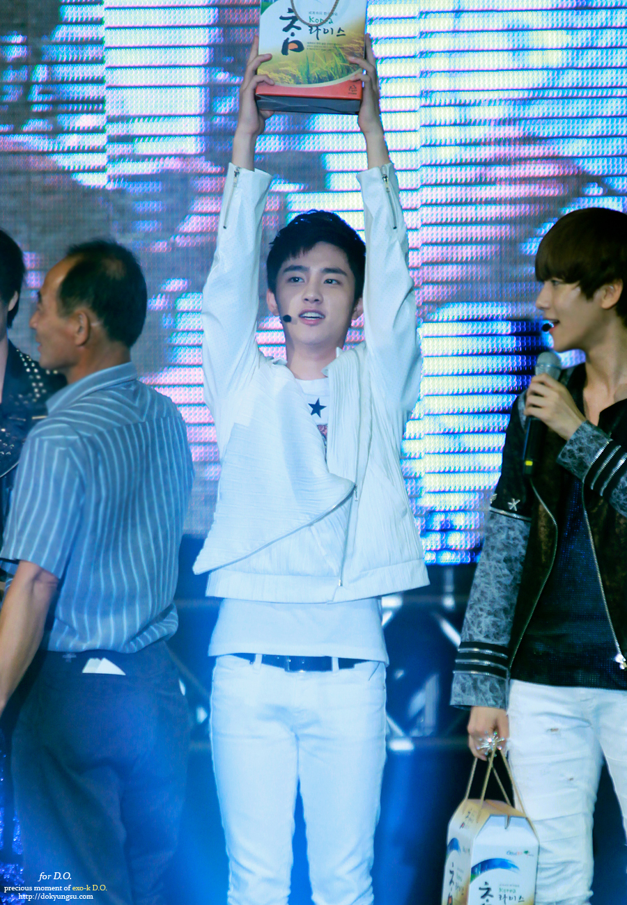 120823 D.O @ Rice Farms Korea National Festival 167BDB3E5037B252173F76